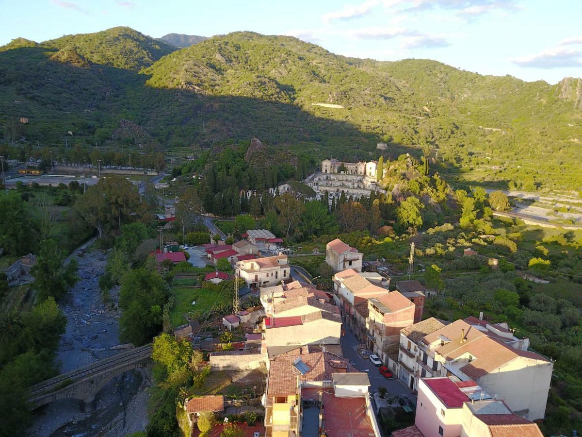 Casa Catena Francavilla di Sicilia Kültér fotó
